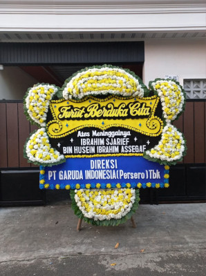 Papan Bunga Duka di Sriwungu